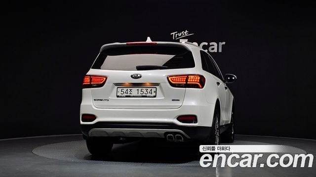 Kia Sorento 2018 — photo 4
