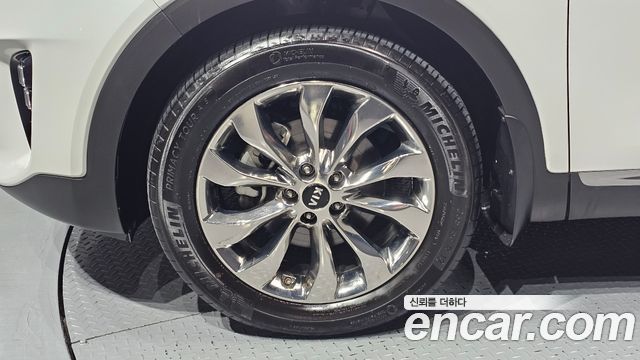 Kia Sorento 2018 — photo 5