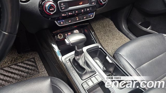 Kia Sorento 2018 — photo 12