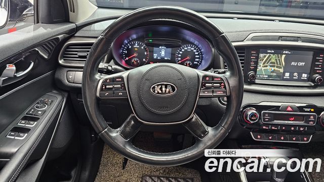 Kia Sorento 2018 — photo 19
