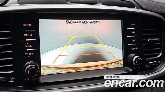 Kia Sorento 2018 — photo 21