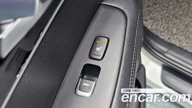 Kia Sorento 2018 — photo 28