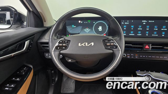 Kia EV6 2022 — photo 13