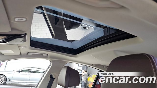 BMW 5-Series 2021 — photo 25