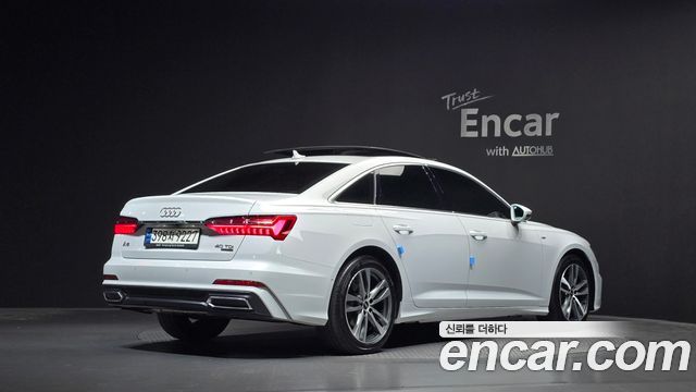 Audi A6 2023 — photo 2