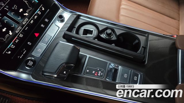 Audi A6 2023 — photo 12