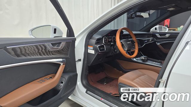 Audi A6 2023 — photo 13