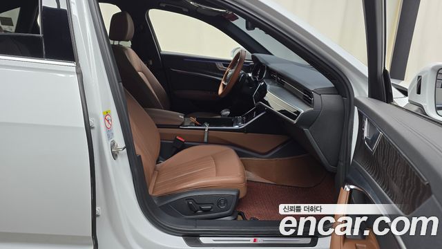 Audi A6 2023 — photo 16