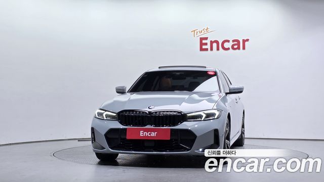 BMW 3-Series 2023 — photo 3