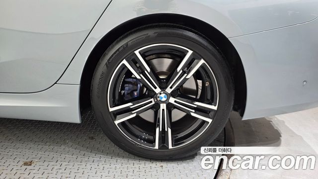 BMW 3-Series 2023 — photo 7