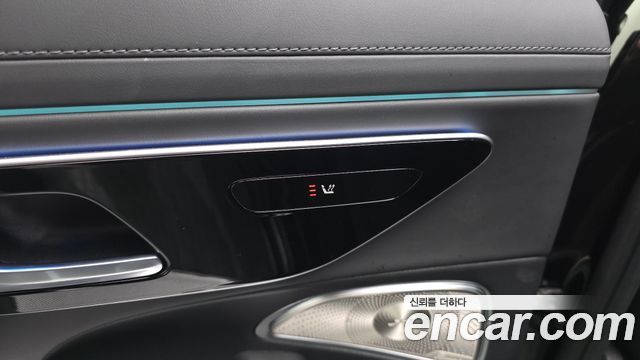 Mercedes-Benz E-Class 2026 — photo 24