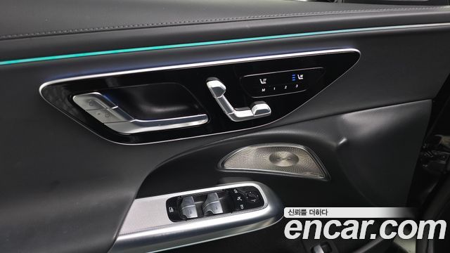 Mercedes-Benz E-Class 2026 — photo 30