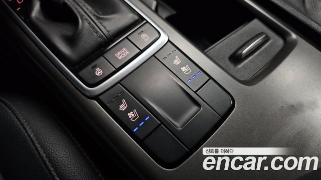 Kia K5 2019 — photo 22