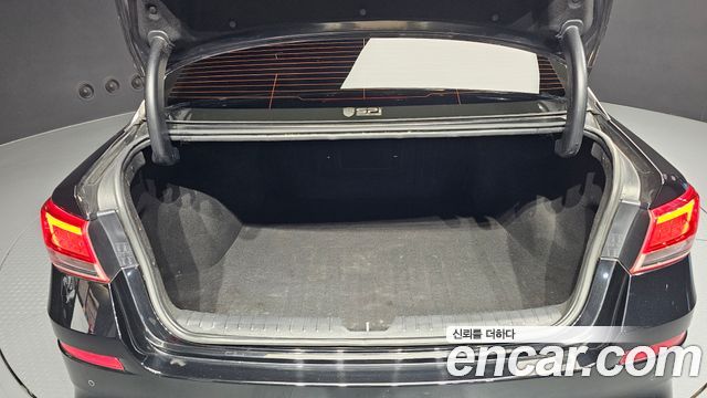 Kia K5 2019 — photo 26