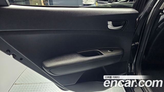 Kia K5 2019 — photo 15