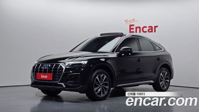 Audi Q5 2022 — photo 1