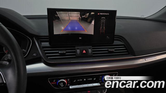 Audi Q5 2022 — photo 22