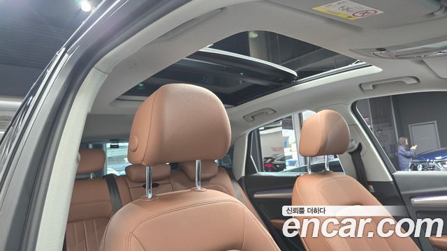 Audi Q5 2022 — photo 25