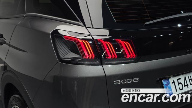 Peugeot 3008 2024 — photo 9