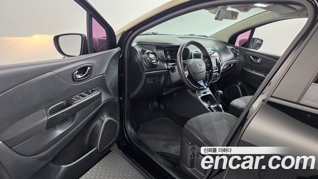 Renault Korea QM3 2015 — photo 10