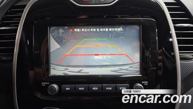 Renault Korea QM3 2015 — photo 16