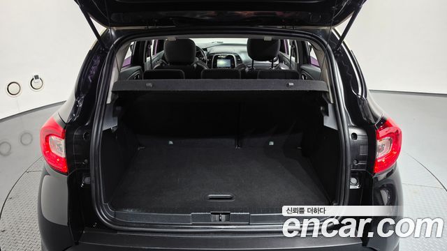 Renault Korea QM3 2015 — photo 20