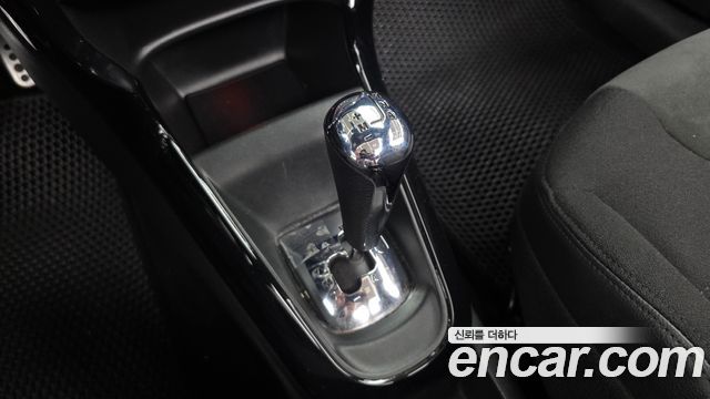 Citroën / DS DS3 2015 — photo 9