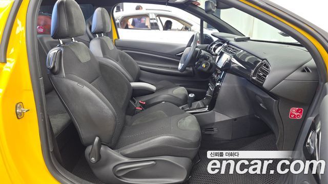 Citroën / DS DS3 2015 — photo 11