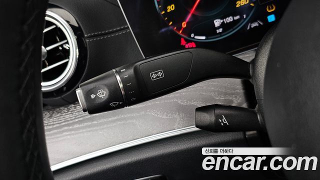 Mercedes-Benz E-Class 2021 — photo 27