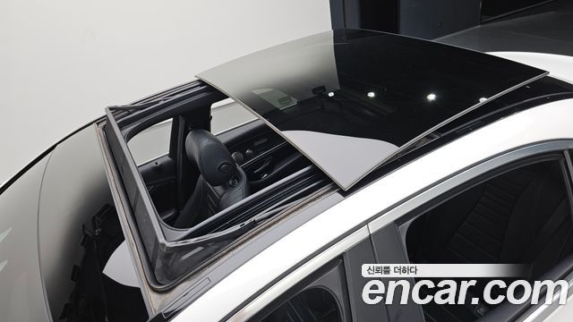 Mercedes-Benz E-Class 2021 — photo 33