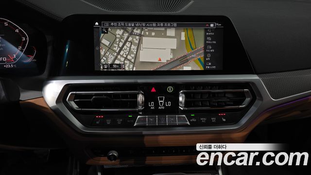 BMW 3-Series 2020 — photo 18