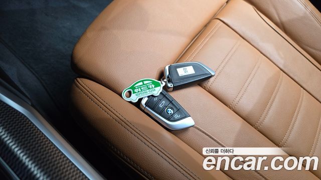 BMW 3-Series 2020 — photo 22