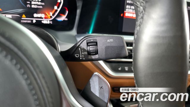 BMW 3-Series 2020 — photo 27