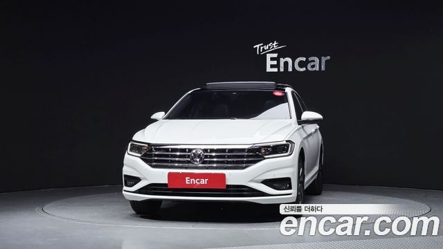 Volkswagen Jetta 2021 — photo 3