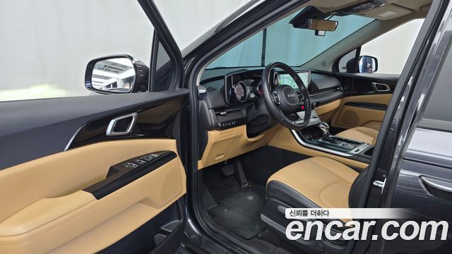 Kia Canival 2023 — photo 13