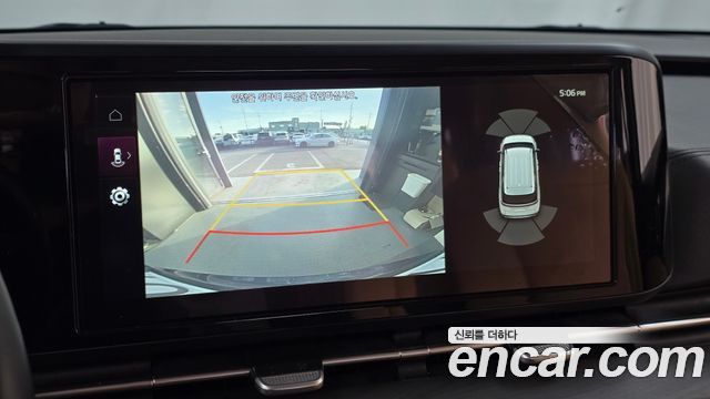 Kia Canival 2023 — photo 20