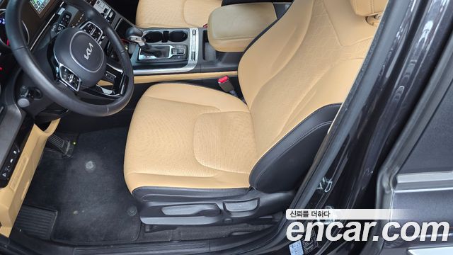 Kia Canival 2023 — photo 23