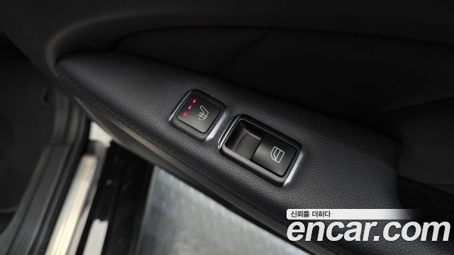 Mercedes-Benz CLS-Class 2017 — photo 18