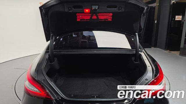 Mercedes-Benz CLS-Class 2017 — photo 20