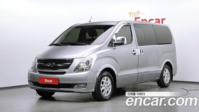 Hyundai Starex 2015 — photo 1