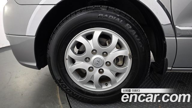Hyundai Starex 2015 — photo 5