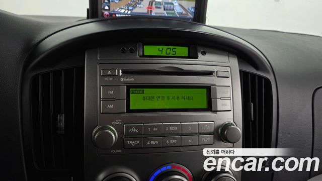 Hyundai Starex 2015 — photo 16