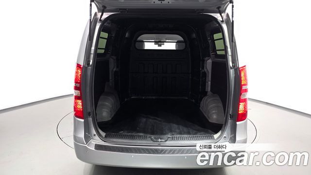 Hyundai Starex 2015 — photo 20