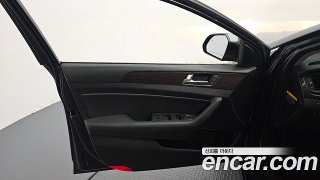 Hyundai Sonata 2019 — photo 14