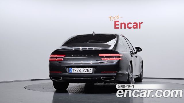 Genesis G80 2022 — photo 4