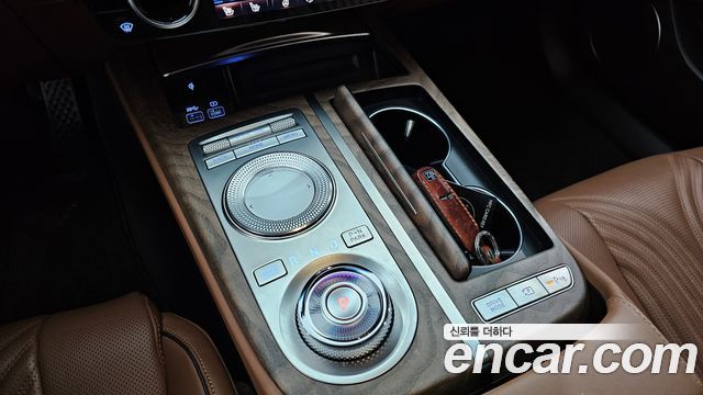Genesis G80 2022 — photo 12