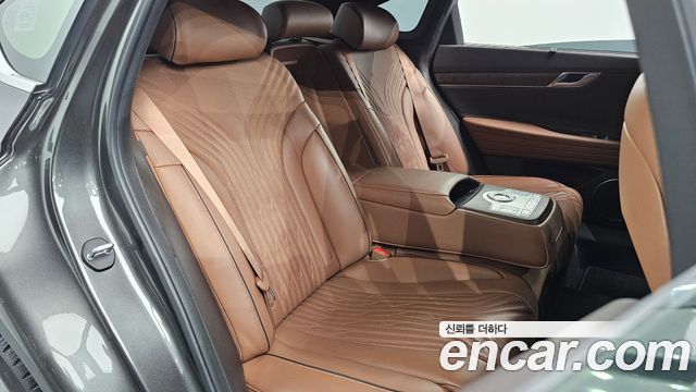Genesis G80 2022 — photo 17
