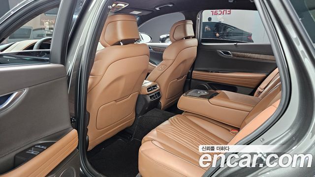 Genesis G80 2022 — photo 18