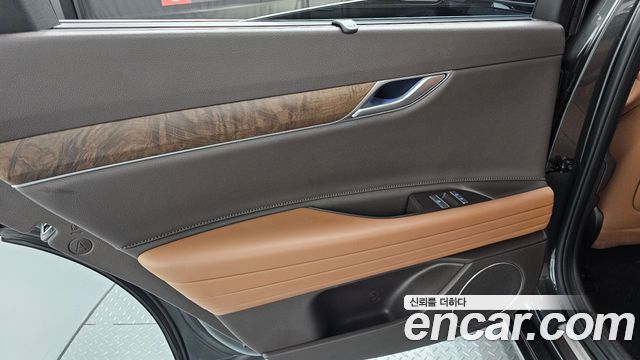 Genesis G80 2022 — photo 15