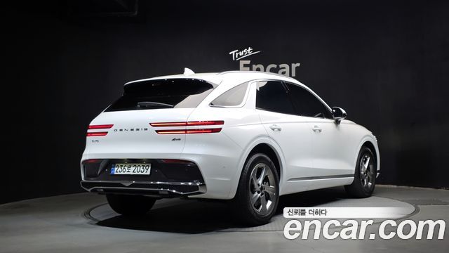 Genesis GV70 2025 — photo 2